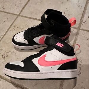 Girls' Nike High-Top Sneakers – Size 1Y